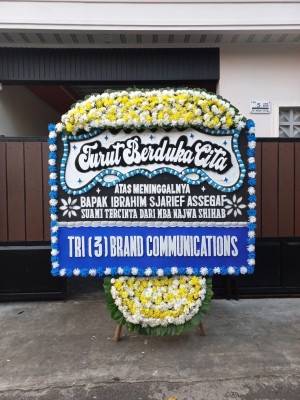 Papan Bunga Duka di Laguboti